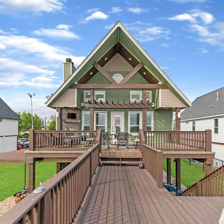 Luxury Waterfront Home Family And Pet Friendly Near Surfside Beach 11 Mins Freeport Kültér fotó