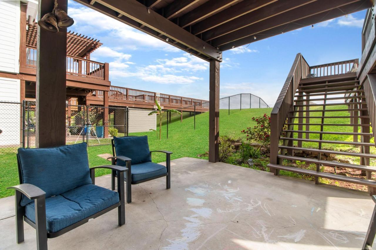 Luxury Waterfront Home Family And Pet Friendly Near Surfside Beach 11 Mins Freeport Kültér fotó