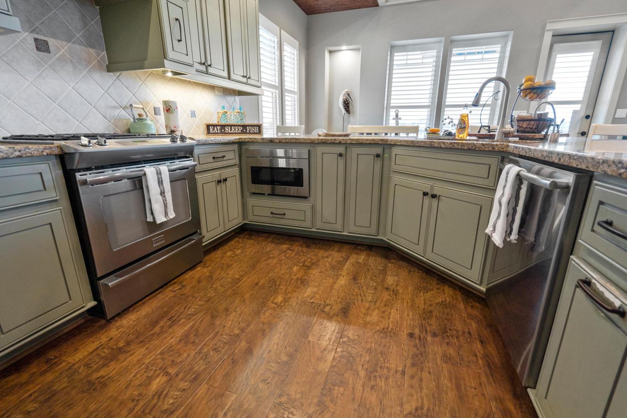 Luxury Waterfront Home Family And Pet Friendly Near Surfside Beach 11 Mins Freeport Kültér fotó