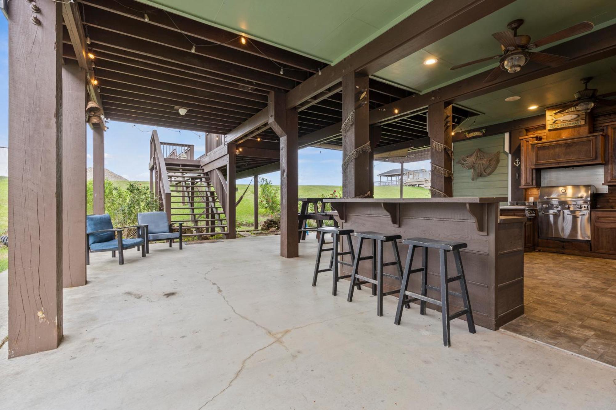 Luxury Waterfront Home Family And Pet Friendly Near Surfside Beach 11 Mins Freeport Kültér fotó